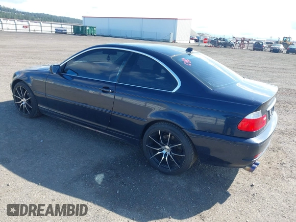 2006 BMW 3 Series 325Ci with VIN WBABD33446PL08864, listed as a IAAI auction lot 42078036 with 146,880 mi miles. Bid and sale history available at carsss.com. Image 3.