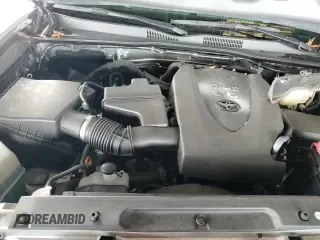 2018 Toyota Tacoma SR with VIN 3TMCZ5AN5JM149495, listed as a Copart auction lot 81878545 with 18,609 mi miles and Salvage title. Bid and sale history available at DreamBid. Image 13.