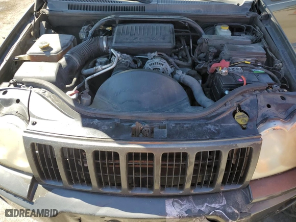 2005 Jeep Grand Cherokee Laredo with VIN 1J4HS48N55C732550, listed as a Copart auction lot 67326584 with 199,936 mi miles and Salvage Title. Bid and sale history available at carsss.com. Image 12.