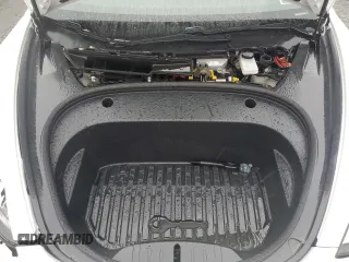 2020 Tesla Model 3 Performance z VIN 5YJ3E1EC9LF784594, wystawiony jako Copart lot #56179955 z przebiegiem 97 419 mil mil oraz Szkoda całkowita • Salvage title. Historia ofert i sprzedaży dostępna na DreamBid. Obrazek 11.