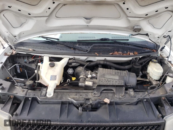 2014 Chevrolet Express Passenger LT with VIN 1GAZG1FG2E1202457, listed as a Copart auction lot 82704884 with 142,982 mi miles and Salvage title. Bid and sale history available at DreamBid. Image 12.
