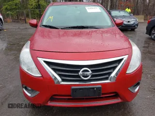 2015 Nissan Versa SV with VIN 3N1CN7AP7FL828807, listed as a IAAI auction lot 41849439 with 204,234 mi miles. Bid and sale history available at carsss.com. Image 13.