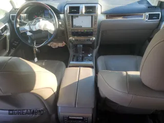 2019 Lexus GX 460 z VIN JTJBM7FX7K5218854, wystawiony jako Copart lot #43574205 z przebiegiem 80 258 mil mil oraz Szkoda całkowita • Salvage title. Historia ofert i sprzedaży dostępna na DreamBid. Obrazek 8.