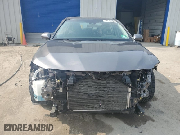 2018 Toyota Camry LE с VIN 4T1B11HK1JU118582, выставлен на аукционе Copart как лот 57972895 с пробегом 39 776 миль миль и Списание • Salvage title. История ставок и продаж доступна на DreamBid. Изображение 5.
