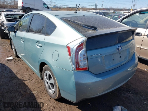 2013 Toyota Prius One with VIN JTDKN3DUXD1693295, listed as a IAAI auction lot 41768901 with 152,620 mi miles. Bid and sale history available at carsss.com. Image 3.