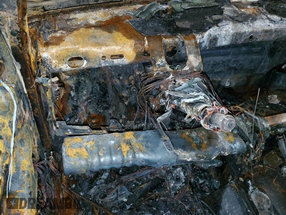 1993 Volkswagen Passat z VIN WVWJF4313PE191327, wystawiony jako Copart lot #56418404 z przebiegiem Nie podano mil oraz Szkoda całkowita • Salvage title. Historia ofert i sprzedaży dostępna na DreamBid. Obrazek 9.