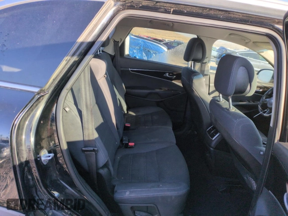 2016 Kia Sorento LX with VIN 5XYPG4A34GG064038, listed as a Copart auction lot 42532315 with 130,292 mi miles and Salvage Title. Bid and sale history available at DreamBid. Image 10.