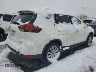 2018 Nissan Rogue SV z VIN JN8AT2MV2JW346549, wystawiony jako Copart lot #82572574 z przebiegiem 66 193 mil mil oraz Szkoda całkowita • Salvage title. Historia ofert i sprzedaży dostępna na DreamBid. Obrazek 3.