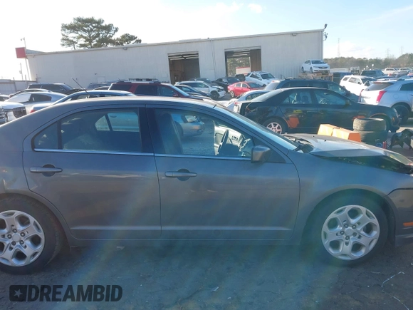 2010 Ford Fusion SE with VIN 3FAHP0HA7AR258048, listed as a IAAI auction lot 41208669 with 157,985 mi miles. Bid and sale history available at carsss.com. Image 13.