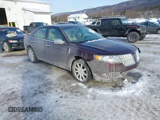 2012 Lincoln MKZ with VIN 3LNHL2GC8CR819568, listed as a IAAI auction lot 41377525 with 116,225 mi miles. Bid and sale history available at carsss.com. Image 1.