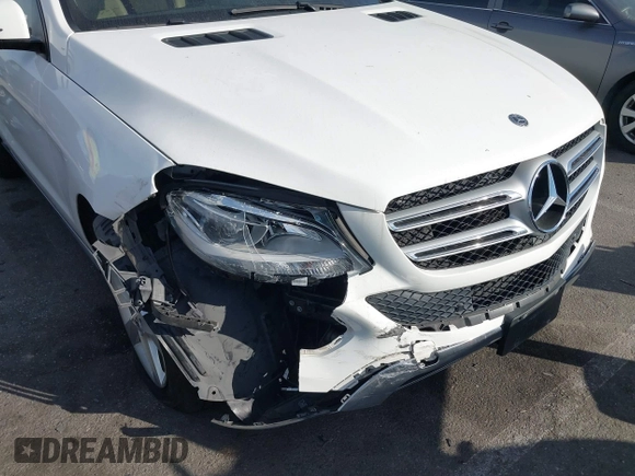 2018 Mercedes-Benz GLE 350 z VIN 4JGDA5JBXJB107506, wystawiony jako IAAI lot #41688362 z przebiegiem 94 104 mil mil oraz . Historia ofert i sprzedaży dostępna na DreamBid. Obrazek 6.