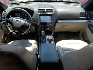 2019 Ford Explorer XLT с VIN 1FM5K8D85KGA57489, выставлен на аукционе Copart как лот 62483345 с пробегом 50 042 миль миль и Списание • Salvage title. История ставок и продаж доступна на DreamBid. Изображение 8.