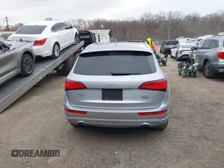 2016 Audi Q5 Premium Plus with VIN WA1L2AFP2GA090770, listed as a IAAI auction lot 41905423 with 252,304 mi miles. Bid and sale history available at carsss.com. Image 16.