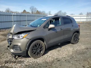 2022 Chevrolet Trax LT with VIN KL7CJPSM2NB530112, listed as a Copart auction lot 49282564 with 0 mi miles and Salvage Title. Bid and sale history available at carsss.com. Image 1.