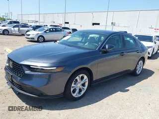 2024 Honda Accord LX z VIN 1HGCY1F28RA046057, wystawiony jako IAAI lot #42009898 z przebiegiem 4831 mil mil oraz . Historia ofert i sprzedaży dostępna na DreamBid. Obrazek 2.