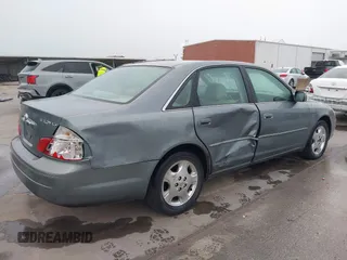 2004 Toyota Avalon XL with VIN 4T1BF28B94U387764, listed as a IAAI auction lot 42162419 with 306,611 mi miles and . Bid and sale history available at carsss.com. Image 6.