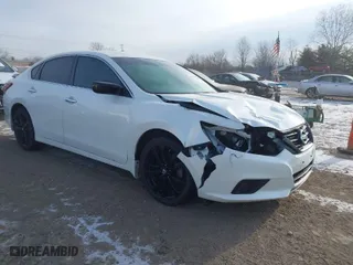 2018 Nissan Altima 2.5 SL with VIN 1N4AL3AP9JC299809, listed as a IAAI auction lot 41363780 with 33,507 mi miles. Bid and sale history available at carsss.com. Image 1.