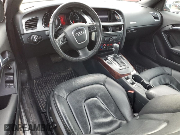 2012 Audi A5 Premium Plus с VIN WAULFAFH3CN000190, выставлен на аукционе Copart как лот 45722775 с пробегом 98 393 миль миль и Списание • Salvage title. История ставок и продаж доступна на DreamBid. Изображение 8.
