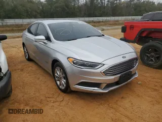 2018 Ford Fusion Energi SE with VIN 3FA6P0PU1JR245038, listed as a Copart auction lot 48672125 with 112,856 mi miles and Clean Title. Bid and sale history available at carsss.com. Image 4.