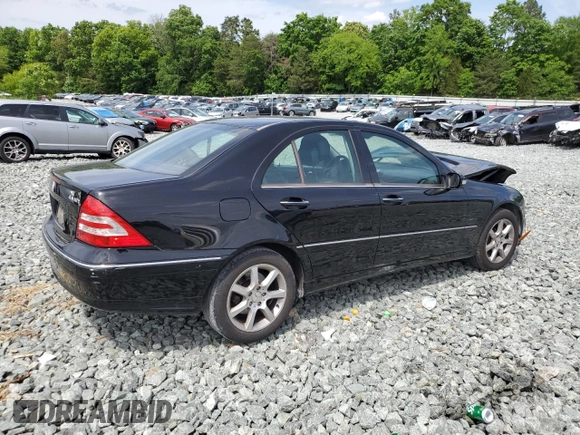 2007 Mercedes-Benz C with VIN WDBRF87J47F856748, listed as a Copart auction lot 56274605 with 165,551 mi miles and Salvage title. Bid and sale history available at DreamBid. Image 3.