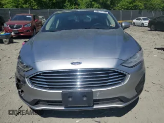 2020 Ford Fusion SE z VIN 3FA6P0LU4LR222006, wystawiony jako Copart lot #55614365 z przebiegiem 58 297 mil mil oraz Szkoda całkowita • Salvage title. Historia ofert i sprzedaży dostępna na DreamBid. Obrazek 5.