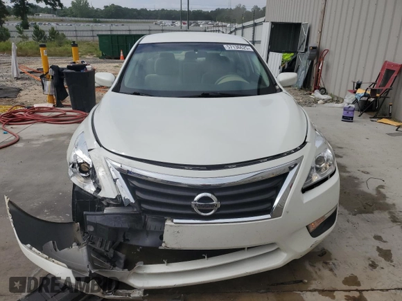 2015 Nissan Altima 2.5 with VIN 1N4AL3AP6FN317632, listed as a Copart auction lot 57136625 with 164,481 mi miles and Salvage title. Bid and sale history available at DreamBid. Image 5.