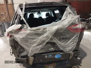 2018 Toyota Sienna LE Auto Access Seat with VIN 5TDKZ3DC4JS906025, listed as a IAAI auction lot 41078552 with 227,565 mi miles. Bid and sale history available at carsss.com. Image 16.