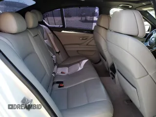 2012 BMW 5 Series 528i z VIN WBAXG5C57CDY30516, wystawiony jako Copart lot #55281415 z przebiegiem 97 908 mil mil oraz Szkoda całkowita • Salvage title. Historia ofert i sprzedaży dostępna na DreamBid. Obrazek 10.