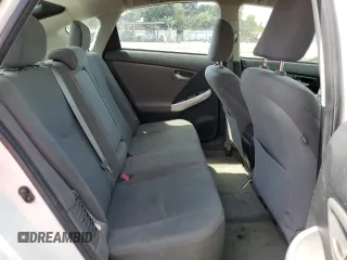 2012 Toyota Prius One z VIN JTDKN3DUXC1530371, wystawiony jako Copart lot #60174575 z przebiegiem 140 679 mil mil oraz Szkoda całkowita • Salvage title. Historia ofert i sprzedaży dostępna na DreamBid. Obrazek 10.