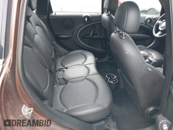 2014 MINI Countryman S with VIN WMWZC5C5XEWP38408, listed as a IAAI auction lot 42360746 with 136,266 mi miles and . Bid and sale history available at DreamBid. Image 8.