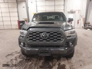 2020 Toyota Tacoma 4WD SR5 with VIN 3TMCZ5AN9LM355230, listed as a IAAI auction lot 41240351 with 122,164 mi miles. Bid and sale history available at carsss.com. Image 12.