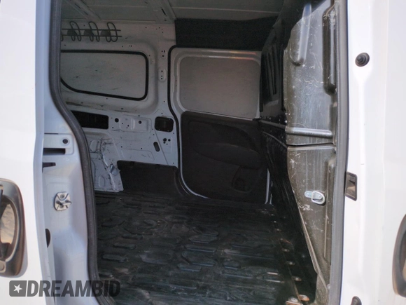 2016 Ram ProMaster City Cargo Tradesman с VIN ZFBERFAT6G6B98250, выставлен на аукционе Copart как лот 48512455 с пробегом 139 233 миль миль и Списание • Salvage title. История ставок и продаж доступна на DreamBid. Изображение 10.
