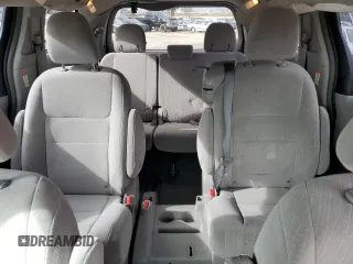 2018 Toyota Sienna LE Auto Access Seat with VIN 5TDKZ3DCXJS929065, listed as a Copart auction lot 48763185 with 67,920 mi miles and Salvage Title. Bid and sale history available at carsss.com. Image 10.