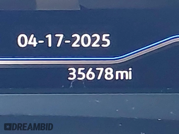2022 Volkswagen Atlas SE z VIN 1V2KR2CA0NC564914, wystawiony jako IAAI lot #42035604 z przebiegiem 35 678 mil mil oraz . Historia ofert i sprzedaży dostępna na DreamBid. Obrazek 15.