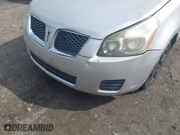 2009 Pontiac Vibe 1SB z VIN 5Y2SP67039Z432930, wystawiony jako IAAI lot #41951405 z przebiegiem 211 339 mil mil oraz . Historia ofert i sprzedaży dostępna na DreamBid. Obrazek 6.