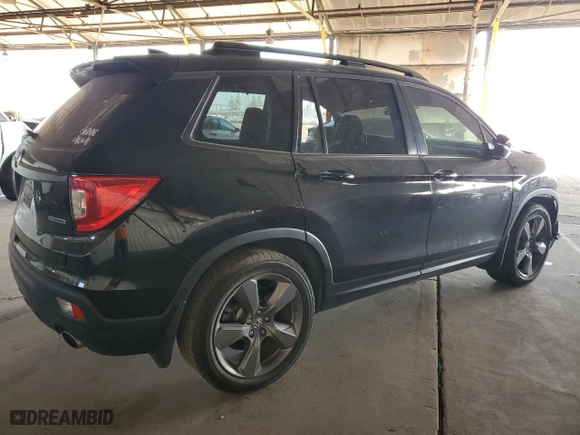 2020 Honda Passport Touring with VIN 5FNYF7H98LB002405, listed as a Copart auction lot 86009394 with 60,490 mi miles and Salvage Title. Bid and sale history available at carsss.com. Image 3.