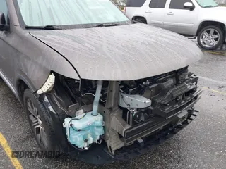 2018 Mitsubishi Outlander SE с VIN JA4AD3A3XJZ020282, выставлен на аукционе IAAI как лот 41516525 с пробегом 96 790 миль миль и . История ставок и продаж доступна на DreamBid. Изображение 6.