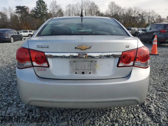 2014 Chevrolet Cruze 1LT with VIN 1G1PC5SB6E7454651, listed as a Copart auction lot 82381564 with 153,326 mi miles and Salvage Title. Bid and sale history available at carsss.com. Image 6.