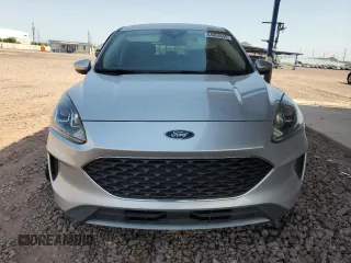 2020 Ford Escape SE with VIN 1FMCU0G61LUA11514, listed as a Copart auction lot 64854695 with 23,228 mi miles and Salvage title. Bid and sale history available at DreamBid. Image 5.