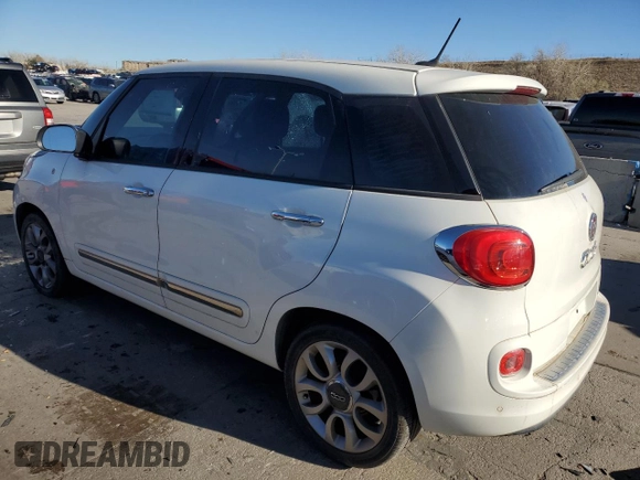2014 FIAT 500L Lounge with VIN ZFBCFACH5EZ017403, listed as a Copart auction lot 83652624 with 30,905 mi miles and Clean Title. Bid and sale history available at DreamBid. Image 2.