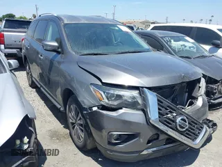 2019 Nissan Pathfinder SL z VIN 5N1DR2MM1KC625259, wystawiony jako IAAI lot #42161242 z przebiegiem 111 096 mil mil oraz . Historia ofert i sprzedaży dostępna na DreamBid. Obrazek 1.