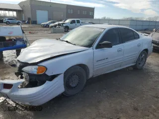 2002 Pontiac Grand Am SE with VIN 1G2NE52T51M550935, listed as a Copart auction lot 43077585 with 180,350 mi miles and Salvage Title. Bid and sale history available at carsss.com. Image 1.