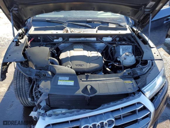 2020 Audi Q5 Premium with VIN WA1ANAFY8L2021934, listed as a Copart auction lot 46440675 with 68,389 mi miles and Salvage Title. Bid and sale history available at carsss.com. Image 12.