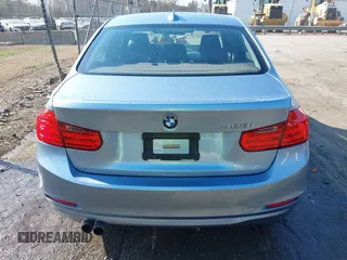 2013 BMW 3 Series 328i with VIN WBA3A5G5XDNP23336, listed as a IAAI auction lot 41895867 with 125,137 mi miles. Bid and sale history available at carsss.com. Image 16.