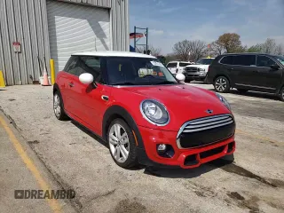 2015 MINI Hardtop с VIN WMWXM5C53F3A97113, выставлен на аукционе Copart как лот 53261385 с пробегом 43 053 миль миль и Списание • Salvage title. История ставок и продаж доступна на DreamBid. Изображение 15.