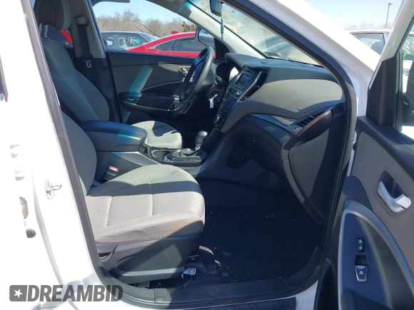 2017 Hyundai Santa Fe 2.4L z VIN 5NMZTDLB3HH003991, wystawiony jako IAAI lot #42051238 z przebiegiem 125 742 mil mil oraz . Historia ofert i sprzedaży dostępna na DreamBid. Obrazek 5.