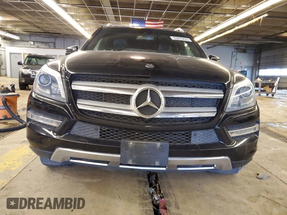 2015 Mercedes-Benz GL-Class GL 450 with VIN 4JGDF6EE7FA570776, listed as a Copart auction lot 82875623 with 104,115 mi miles. Bid and sale history available at carsss.com. Image 5.