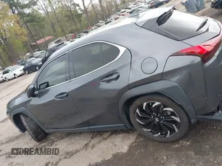 2022 Lexus UX 200 с VIN JTHX3JBH4N2047315, выставлен на аукционе IAAI как лот 41931534 с пробегом 118 188 миль миль и . История ставок и продаж доступна на DreamBid. Изображение 14.