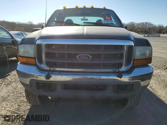 1999 Ford F-350 with VIN 1FDSX34SXXEC92136, listed as a Copart auction lot 81284284 with 448,513 mi miles and Non repairable. Bid and sale history available at DreamBid. Image 5.