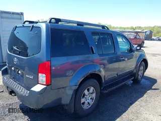 2005 Nissan Pathfinder LE z VIN 5N1AR18W85C714971, wystawiony jako IAAI lot #41998680 z przebiegiem 212 304 mil mil oraz . Historia ofert i sprzedaży dostępna na DreamBid. Obrazek 4.